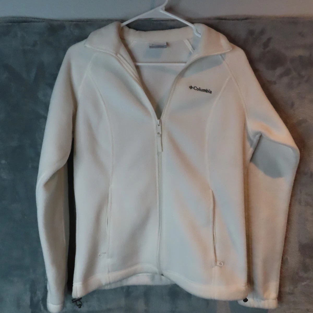 Columbia women's white fleece hotsell jacket