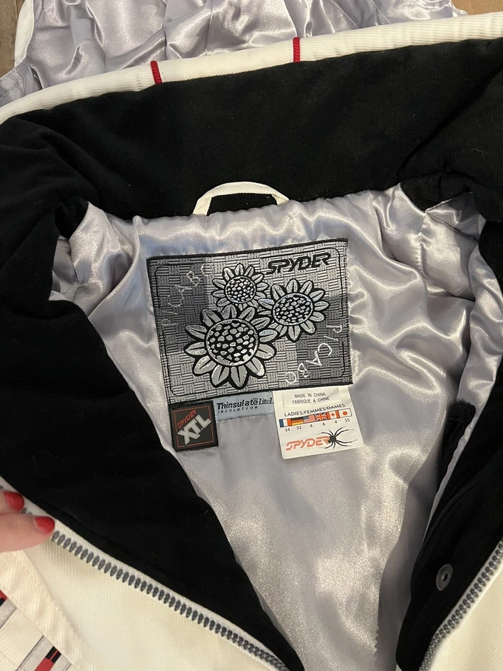 Vintage Spyder Woman’s Ski Jacket NWT Size US4 - Image 3 of 4