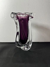 Vtg Art Glass Purple To Crystal Clear Twisted Flower Decorative Bud Swung Vase