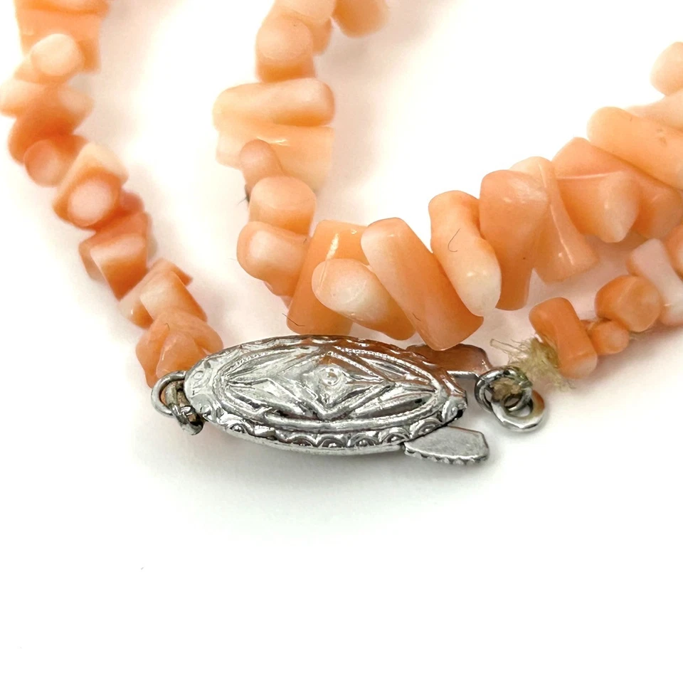 Auténtico collar de coral vintage de 2 hebras naranja rosa chips con cierre - Imagen 2 de 4