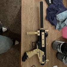 Tippmann Cronus Basic Paintball Gun - Black / Tan