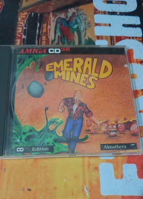 Emerald Mines Commodore Amiga CD 32 (CD-Rom, Manual, Case) works 32-bit