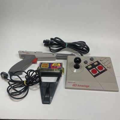 Nintendo NES Advantage Arcade Controller Zapper Game Genie Controller Lot