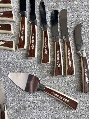 Regent Sheffield Cutlery 18 Piece Knife Set Vintage Fork Server Steak Knives - Picture 4 of 12