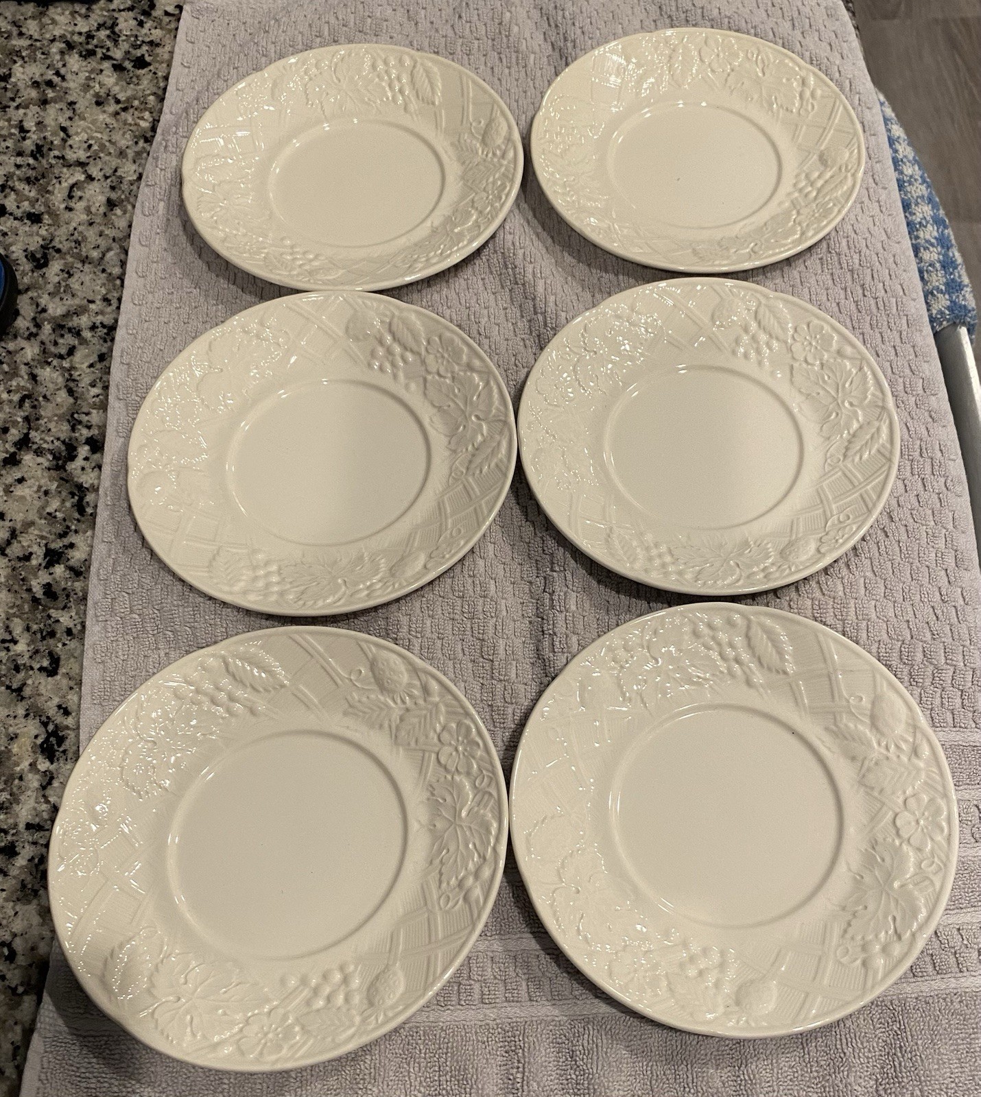 Mikasa English Countryside Bread/Dessert Plate White DP900 6 1/2&rdquo; CERP2-617