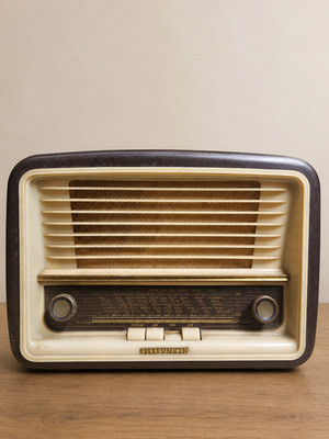 Rádio Vintage D656 W - Telefunken