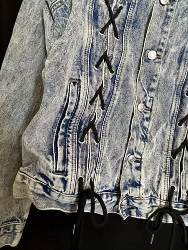 Forever 21 men’s  Blue Denim Jacket Lace-Up Sides Button Front Pockets  image 4