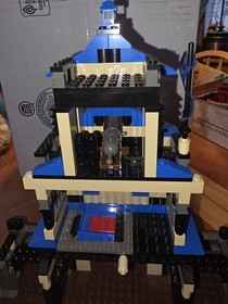 LEGO Castle: Emperor's Stronghold (3053)