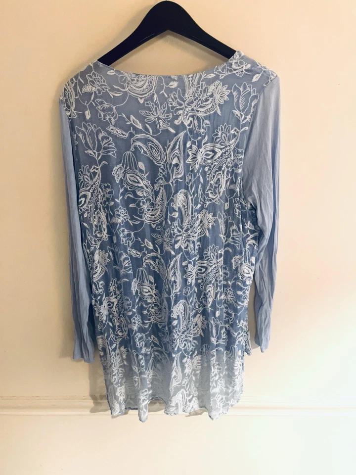 Soft Surroundings Womens Floral Lace Silk Top Sz Xl Blue Long Sleeve Asymmetric - Image 2 of 4