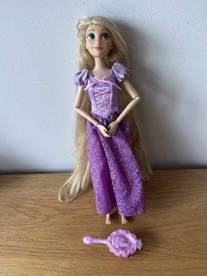 Disney Classic Rapunzel Puppe 29 cm & Kamm guter gebrauchter Zustand 