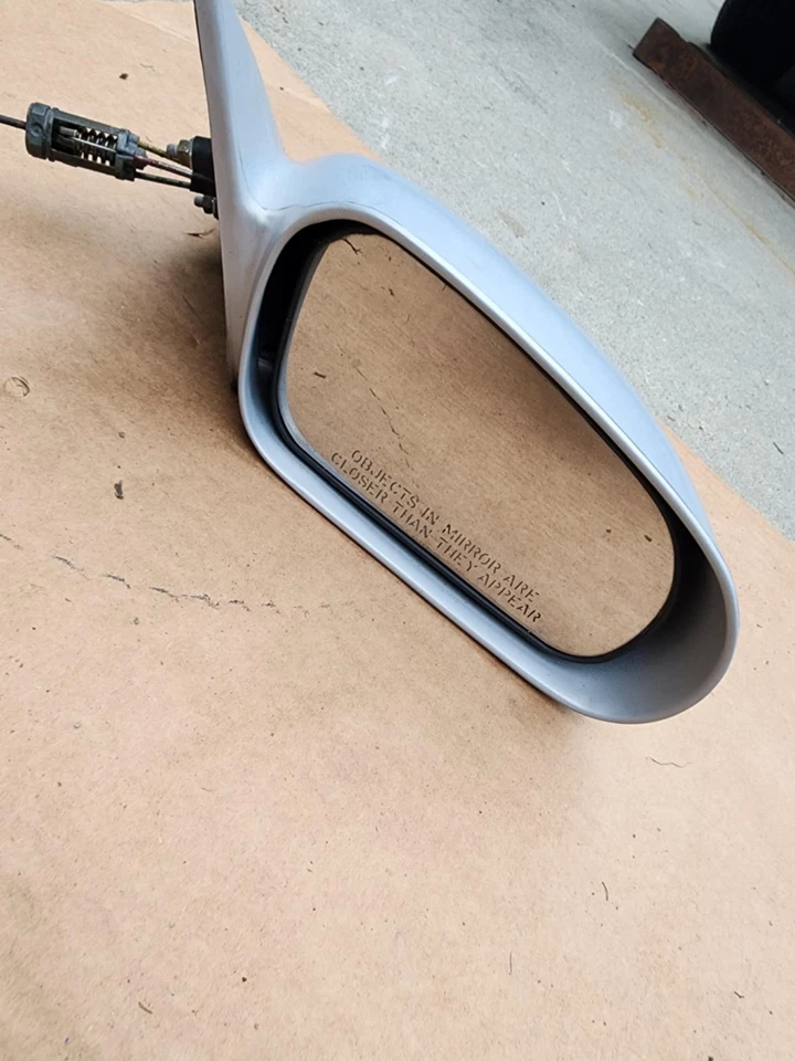 Espejo retrovisor manual plateado Mitsubishi Eclipse/95-98 Talon 1995-99 OEM lado pasajero Foto 2 de 4