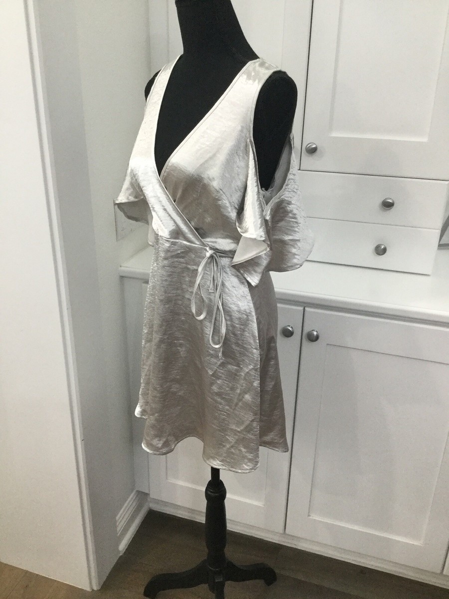 Forever 21 Soft Metallic Foil Silver Dress W/ Tie Adjustable M New W/Tag RARE | eBay Forever 21 Soft Metallic Foil Silver Dress W/ Tie Adjustable M New W/Tag RARE | eBay