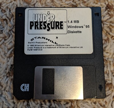 LOT OF 5 Vintage PC Floppy Disk 3.5 games EUR 18,42 - FR