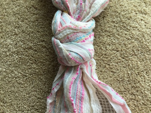 NEW STRIPED IVORY FASHION SCARF W FRINGE PINK BLUE GOLD NWT GIRLS / WOMENS GIFT! - Picture 3 of 5