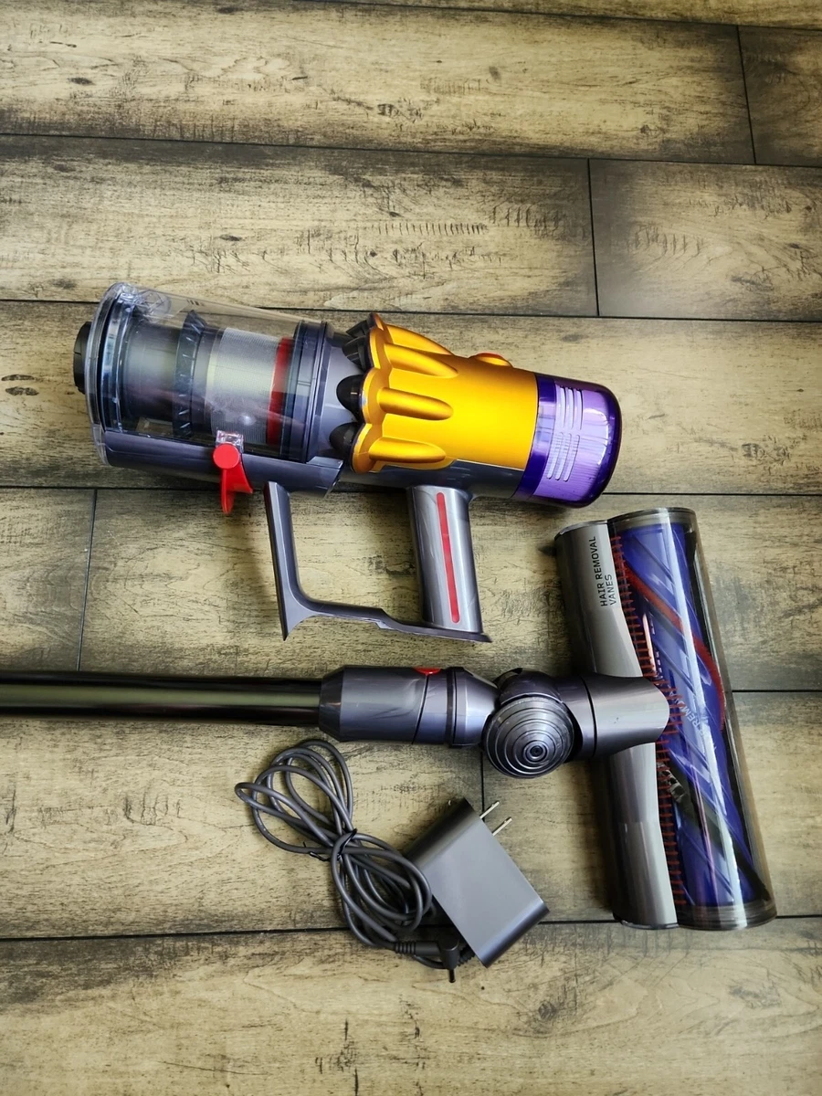 Dyson V12 Detect Slim Cordless Vacuum with 8 accessories Yellow