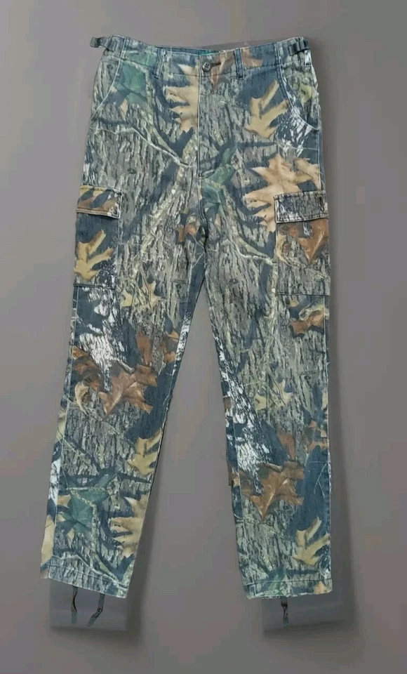 Camo Cargo Pants 30 x 30 Youth Size 18 Cabelas Kids Realtree Camouflage  - Image 2 of 4