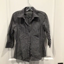 Express Design Studio. women medium shirt black white stripes 3/4 sleeve