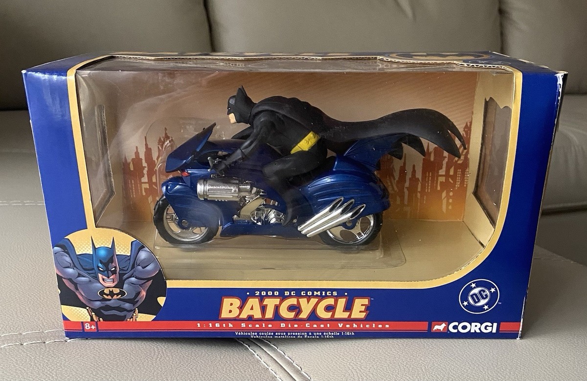 corgi バットマン Corgi Batman Batcycle 1:16 Scale Die-Cast Motorcycle With Figure