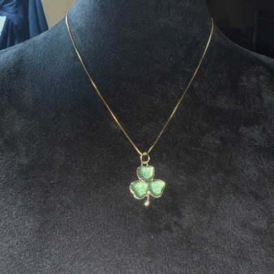 Gold Tone Lucky Green Clover Charm & 20  Necklace EUC