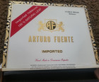 EMPTY CIGAR BOX ARTURO FUENTE  -  CURLY HEAD DELUXE  -  DOMINICAN REPUBLIC — photo 2