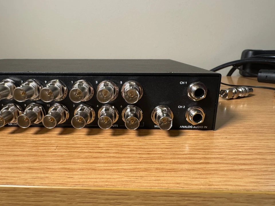 Blackmagic Design ATEM Constellation 4K 12G 1ME 10x6 SDI probado perfecto, LEER Foto 3 de 4