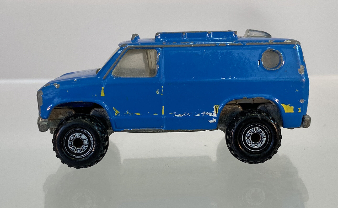 Picture 2 of 10