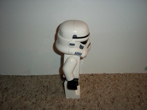 2014 LEGO STAR WARS STORM TROOPER ALARM CLOCK - Picture 3 of 4