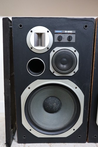 Pair of Pioneer S-910 Speakers System For Parts or Restore - AS IS - Picture 2 of 21