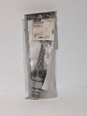Hubbell 1/2'' Straight LiquidTight Conduit Connector Insulated Throat with Mesh