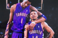Muggsy Bogues Toronto Raptors Signed 4x6 Photo