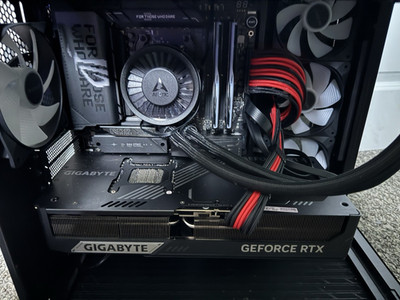 GIGABYTE ROG STRIX Gaming Tower Desktop GeForce RTX GPU Liquid Cooling Black