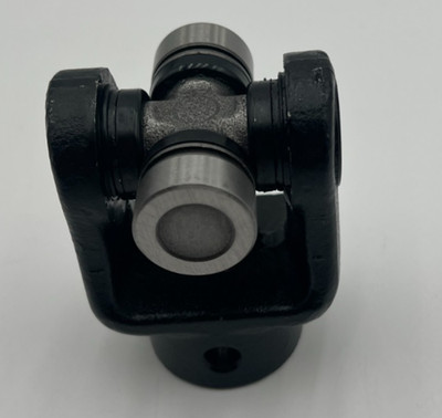 EPI Propeller Shaft Yoke w/U-Joint #WE171030U