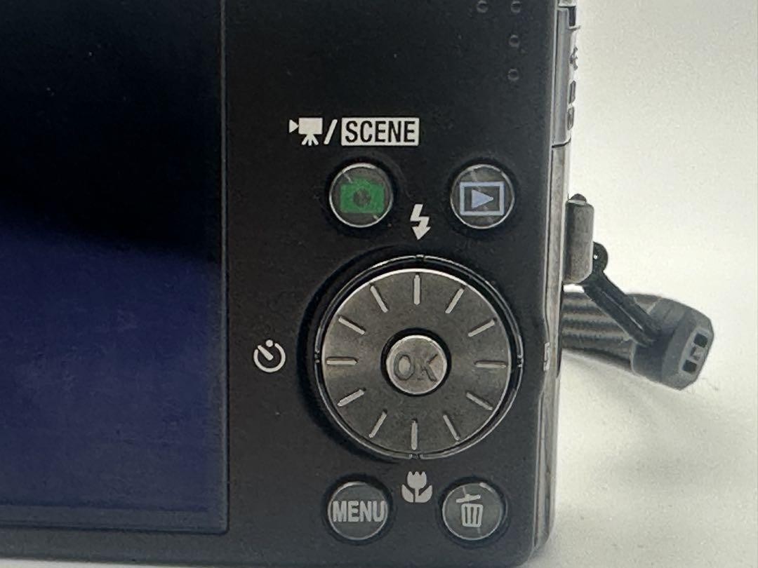 Nikon COOLPIX S620 Silver 12MP 4x Zoom Compact Digital