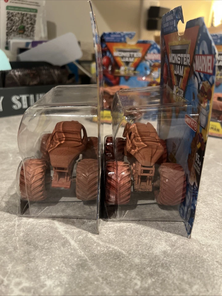 MONSTER JAM MISTERIOSO MUDDERS SPIDERMAN IRON MAN PAR MARVEL 1:64 🔥🔥🔥🔥🔥 Foto 4 de 4