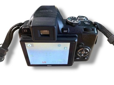 Nikon Coolpix P90 Digital Camera Black 12.1 Megapixel 24X Zoom 4GB
