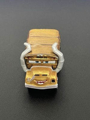 Disney Pixar Cars Mini Racers GOLD Miss Fritter BRAND NEW RARE HTF