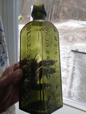 SMALL SIZE A. M. BININGER & CO / OLD LONDON DOCK GIN.