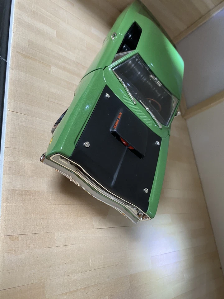 Dodge Coronet Super Bee 1:18 Mopar Nats Edition Auto Americana American Muscle - Immagine 3 di 4