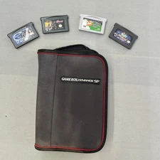 Nintendo Gameboy Advance Soft Zip Carrying Case W 4 Games Midnight Club Etc.