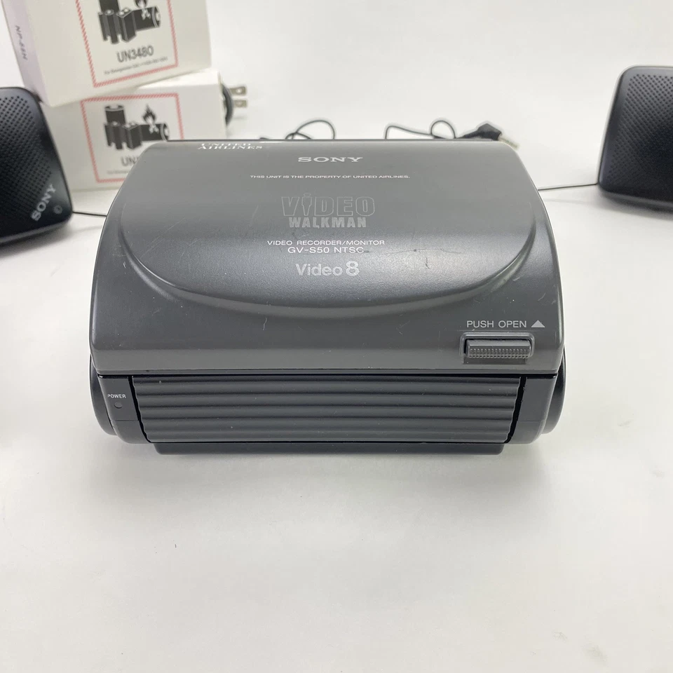 ⭐ Sony 8mm Video Walkman GV-S50 Video8 Cassette Recorder Video Transfer - Image 4 of 4
