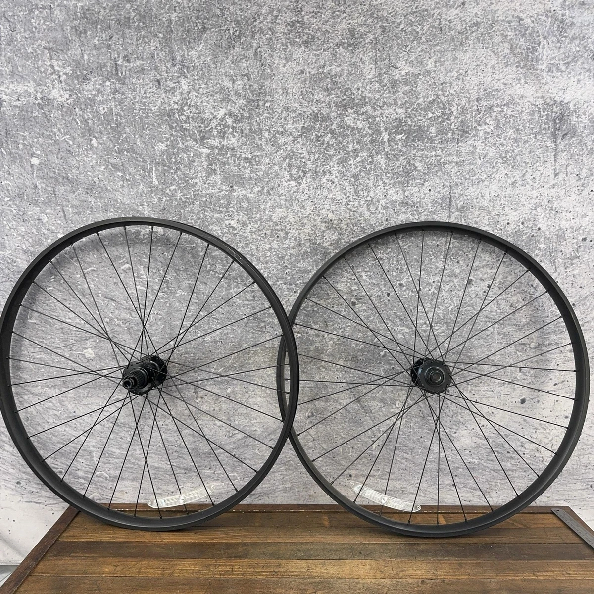ヴォントレジャーBontrager Disc Wheelset クリンチャー Bontrager Disc Brake Bicycle Wheels & Wheetsets for Mountain Bike