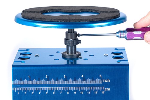 Fastrax Deluxe Aluminium Rotating 1/10 1/8 RC Car Maintenance Stand - Blue - Picture 4 of 7