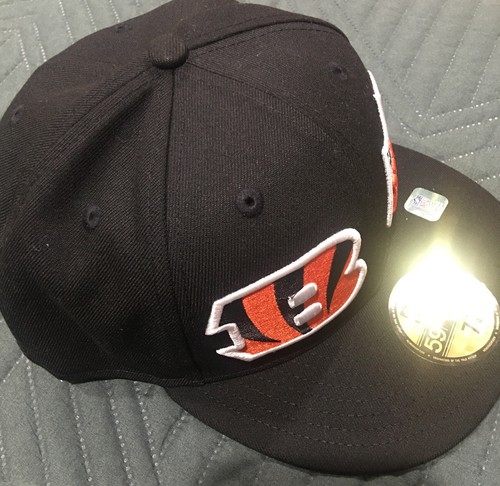 Sombrero New Era 59Fifty NFL 2023 Cincinnati Bengals On Field negro ajustado 7 1/4 - Imagen 11 de 13