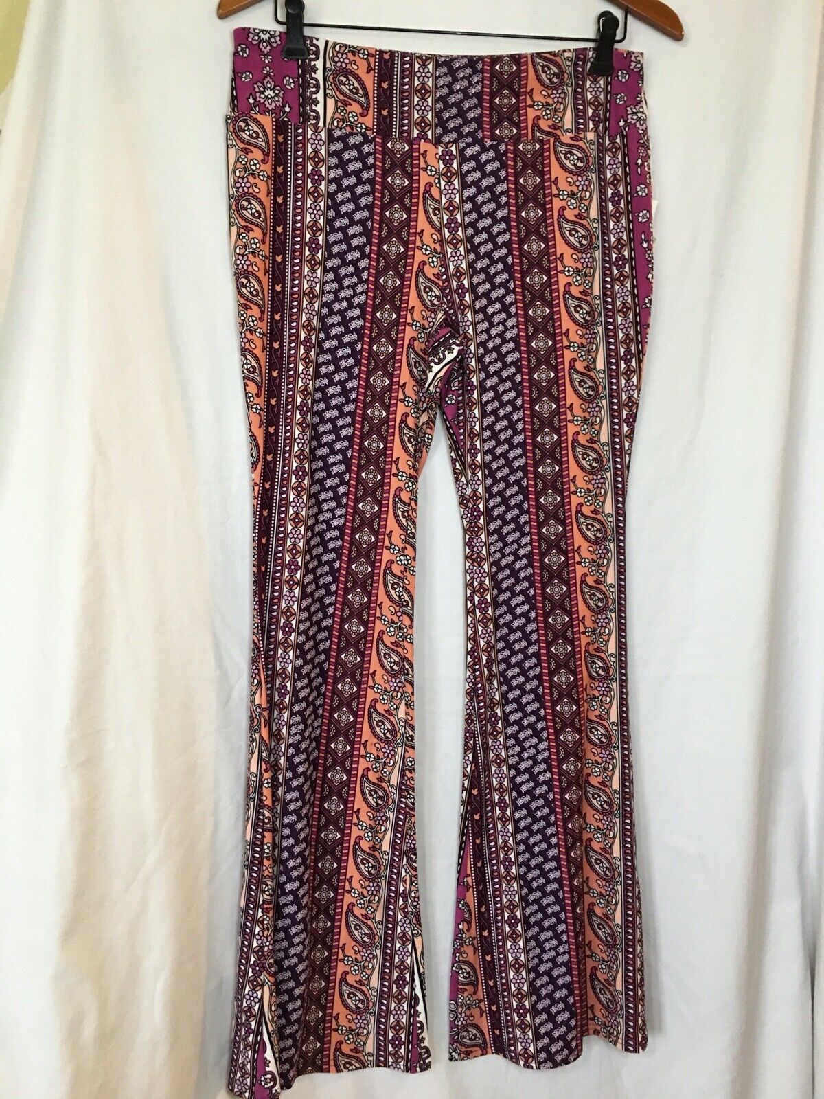 New No Boundaries Paisley Floral Knit Flare Pants Juniors Women Many Sizes  Pink