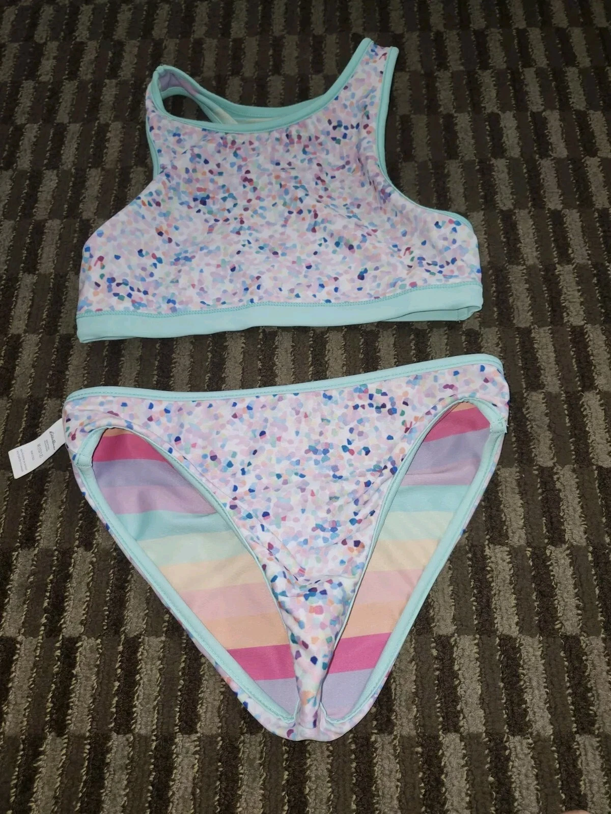 Picture 5 of 6