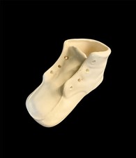 Vintage EUC White porcelain baby shoe , size 4  x 2  x 2  