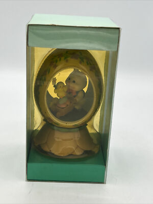 Enesco Rotating Musical Panoramic Easter Egg Here Comes Peter Cottontail