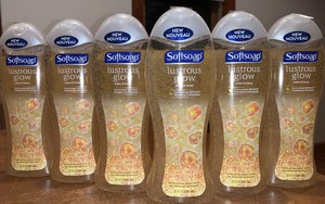 softsoap body wash lustrous glow