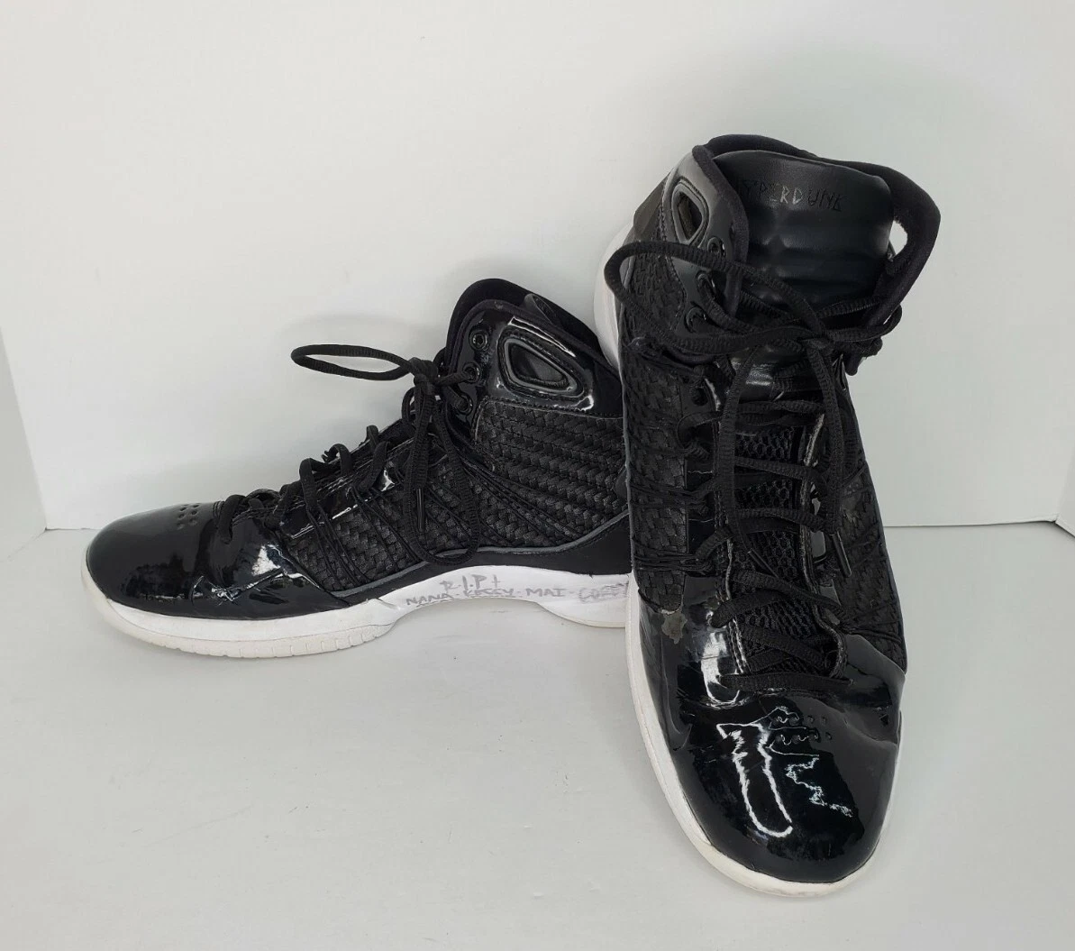 Nike top hyperdunk lux