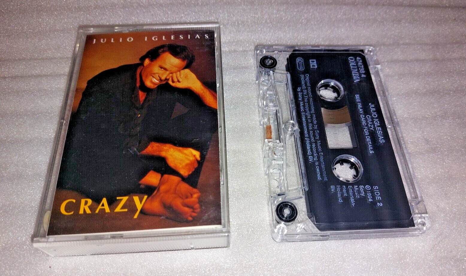 JULIO IGLESIAS * CRAZY * CASSETTE ALBUM EXCELLENT